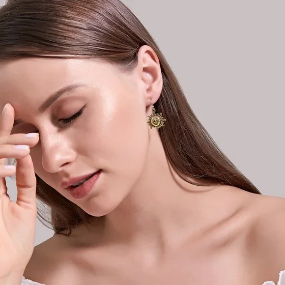 Antique Aged Silver Celestial Crescent Moon & Sun Face Boho Dangle Earrings NEW - Picture 6 of 8